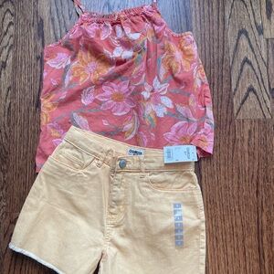 OshKosh B'gosh Floral Top and Yellow Shorts Set